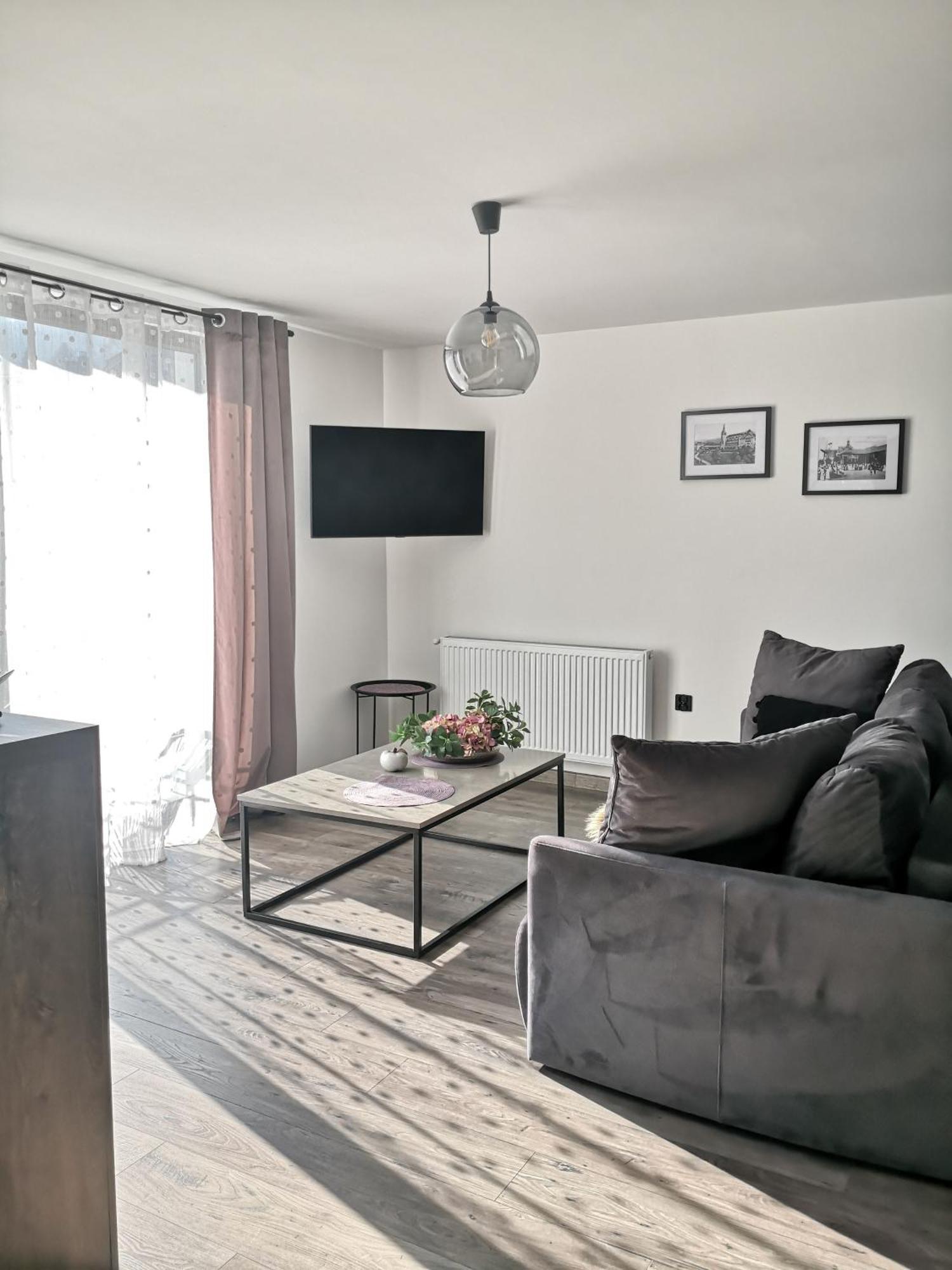 Apartment Mawarooms *